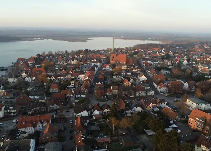 Fairschlafen Boutique Mit Hotelkomfort - Kombuese 0-14 Mit Privater Terrasse Szálloda Neustadt in Holstein